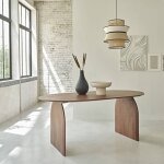 Berah getah - table en manguier massif finition noyer 8 pers. Berah getah - table en manguier massif finition noyer 8 pers.