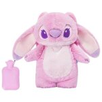 Bouillotte en peluche rose remplie d'eau pour r�chauffer les mains et soulager la douleur