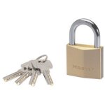 Cadenas en laiton massif extra épais d'une largeur de 50 mm master lock 2950eurd Cadenas en laiton massif extra épais d'une largeur de 50 mm master lock 2950eurd