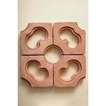 Claustra en terre cuite fornace brioni - allegoria - scenografica par cristina celestino Claustra en terre cuite fornace brioni - allegoria - scenografica par cristina celestino