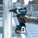 Cl  chocs makita dtw700z 18 v (sans batterie et chargeur)