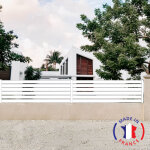 Cl�ture aluminium 6 lames mod�le ajour� en kit - 2 �l�ments dimensions l4154 mm (poteaux compris) x h675mm ...