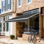 Costway - store banne de balcon rtractable avec tissu rsistant aux uv et  l'eau, cadre en aluminium ...