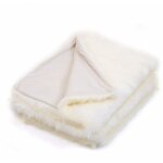Icon - couverture bas de lit en fausse fourrure, 200cm x 150cm, créme, oeko - tex Icon - couverture bas de lit en fausse fourrure, 200cm x 150cm, créme, oeko - tex