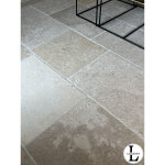 Dallage pierre de charente ponsac finition antique bandes 60cm x longueurs libres x 2cm