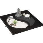 Décoration zen de jardin avec figurine bouddha yin yang sur plateau, bougie et accessoires atmosphera ... Décoration zen de jardin avec figurine bouddha yin yang sur plateau, bougie et accessoires atmosphera ...
