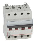 Disjoncteur dx3 6 / 10ka - c 4p 40a