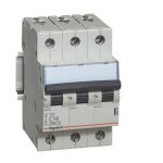 Disjoncteur tx3 6ka - c 3p 16a