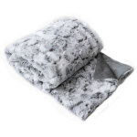 Plaid fausse fourrure double polaire 125x150 cm lou gris