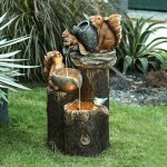 Fontaine d�corative animale de sculpture en eau de statue de jardin de pelouse avec la lumi�re