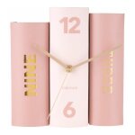 Karlsson - horloge  poser trompe - l'?il books