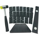 Kit d'installation pour l'installation de rev�tements de sol stratifi�s en bois avec coin de frappe, ...