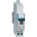Legrand ? disjoncteur unipolaire 10a 6ka ? courbe c ? phase + neutre ? arriv�e en borne automatique ? ...