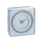 Legrand ? interrupteur horaire programmable analogique 72x72mm ? connexion par languette ? tension 230v ...