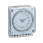 Inter horaire programmable analogique 72x72mm � programme journalier - connexion � vis - legrand