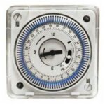 Lot de 4 horloge programmable encastrable pour �quipements de piscine