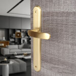 Ouvre&d�co - 2 poign�es de porte vintage sans trou, laiton dor� satin� entraxe 195 mm
