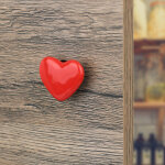 Ouvre&d�co - bouton de meuble c?ur rouge, porcelaine 38x44 mm