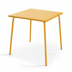 Table de jardin carr�e en m�tal jaune - palavas