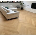 Parquet massif ch�ne - baton rompu - brut largeur 9cm - �paisseur 1, 6cm - longueur 70cm rares noeuds ...