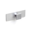 Pat�re murale moderne adh�sive avec finition chrome mat. dimensions: 120x32x40 mm - talla