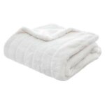 Plaid imitation fourrure manoir 120x160cm blanc Plaid imitation fourrure manoir 120x160cm blanc