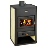 Po�le � bois pour chauffage central. po�le � combustible solide avec chaudi�re int�gr�e. puissance de ...