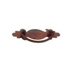 Poign�e de meuble en fer rouill� sur applique - entraxe : 64 mm - hauteur : 35 mm - d�cor : rouill� cir� ...