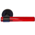 Poign�es de porte  joy  rouges plexiglas cristallines sur pieds inox noirs. sans rosaces de fonction