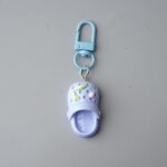 Porte - cl�s crocs mignon, pendentif multifonctionnel, cadeau original et amusant pour vendeur ambulant, ...