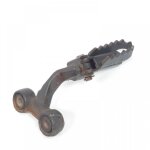 [produit d'occasion] platine repose pied pilote droit origine pour moto suzuki 600 dr