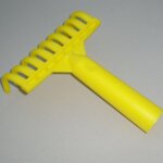 R�teau pour la r�colte des olives, peigne � 9 dents pour la r�colte des olives avec un trou pour le manche ...