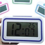 R�veil digital avec audio parlant en italien pour les malvoyants