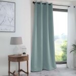 Rideau occultant uni 210gr / m2 vert d'eau 135x250 cm Rideau occultant uni 210gr / m2 vert d'eau 135x250 cm