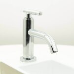 Rue du bain ? robinet lave main eau froide ? corps et poign�e en laiton chrom� ? hauteur 15, 2 cm ? cartouche ...