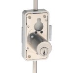 Serrure de meuble 3 points espagnolette 7061 - cylindre rond � 22 mm - axe 20 mm - gauche - junie gmbh ...