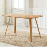 Table à manger simple dallas, pieds en bois massif et plateau en plastique, chêne Table à manger simple dallas, pieds en bois massif et plateau en plastique, chêne