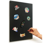 Tableau magn�tique mural en m�tal noir peint en poudre pour souvenirs de voyage, aimants de vacances, ...