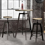 The home deco factory - ensemble table et 2 tabourets en bois naturel et m�tal gris