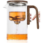 Une th�i�re magique en verre avec un filtre durable, facile � utiliser et id�ale pour infuser du th�, ...