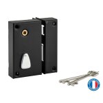 Serrure verticale en applique � cl� � fouillot pour portail, droite, axe 45mm, 75x130mm, noir, 2 cl�s ...