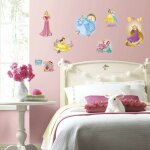 Roommates - 25 stickers scintillants princesse disney repositionnables 25x45cm Roommates - 25 stickers scintillants princesse disney repositionnables 25x45cm