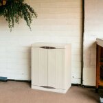 Armoire ext�rieure ou interne polyvalente, armoire basse avec 2 portes et 2 niveaux en polypropyl�ne, ...