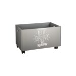Coffre de bazar au style contemporain en gris avec roues noires, dimensions 45x29x28 cm Coffre de bazar au style contemporain en gris avec roues noires, dimensions 45x29x28 cm