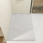 Aurlane - receveur en acrylique blanc effet pierre 90x140x5 cm + grilles lin�aires chrome et blanche ...