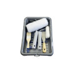 Bac � peinture + 1 pinceau plat 35mm + 2 rouleaux + 1 couteau de peintre + 1 grille plastique
