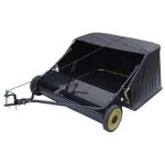 Balai - ramasseur � tracter d'une capacit� de 339 l, pour une largeur de travail de 96cm