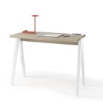 Bureau, modle colmar, en mlamine avec pieds en htre massif laqus. chne clair et blanc