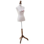 Buste de couture, mannequin de présentation grand modèle en tissu / bois coloris blanc - longueur 38 ... Buste de couture, mannequin de présentation grand modèle en tissu / bois coloris blanc - longueur 38 ...
