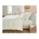 Dodo ? couette 240x260 cm ? garnissage 450g / m� en polyester ? douce et chaude ? anti - acariens et ...